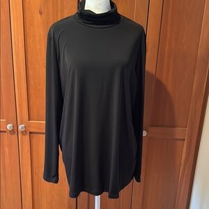 Susan Graver Black Long Sleeve Tee Top